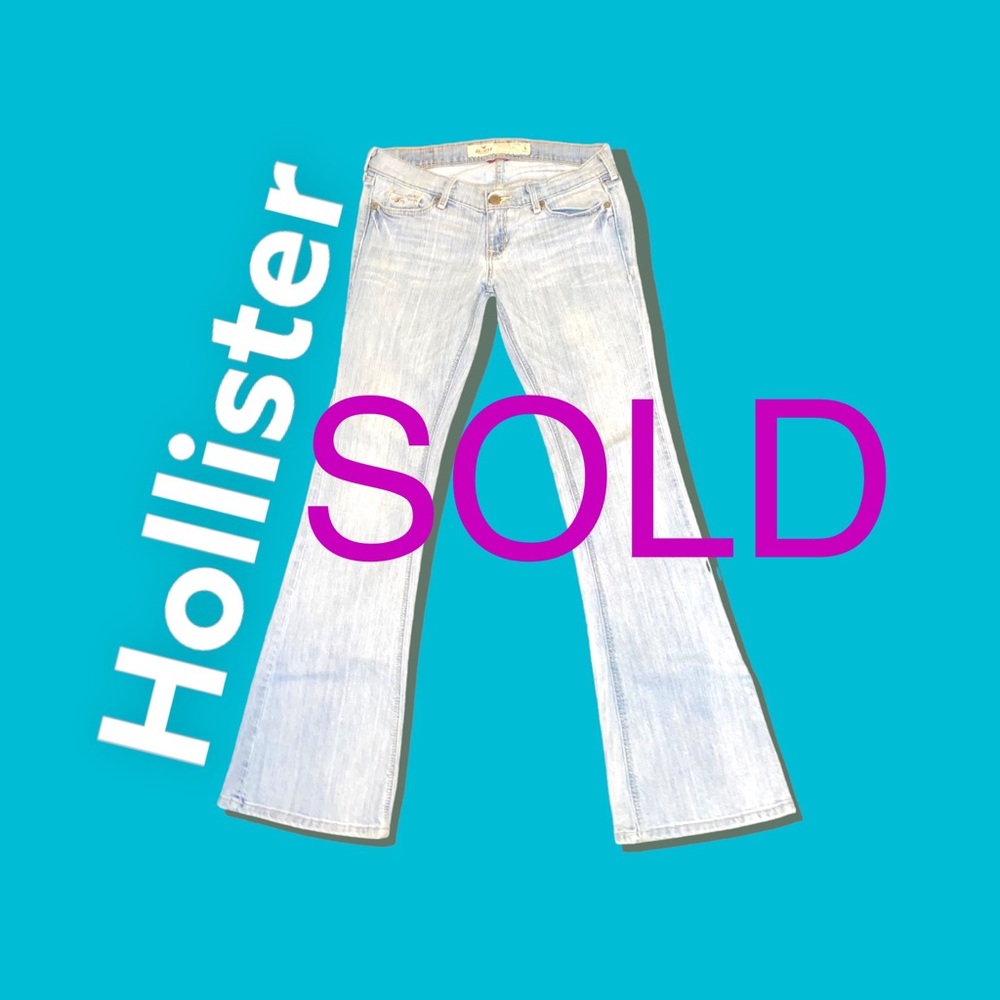 Hollister flare jeans. Sz. 1. Low rise. Super cute!!!
